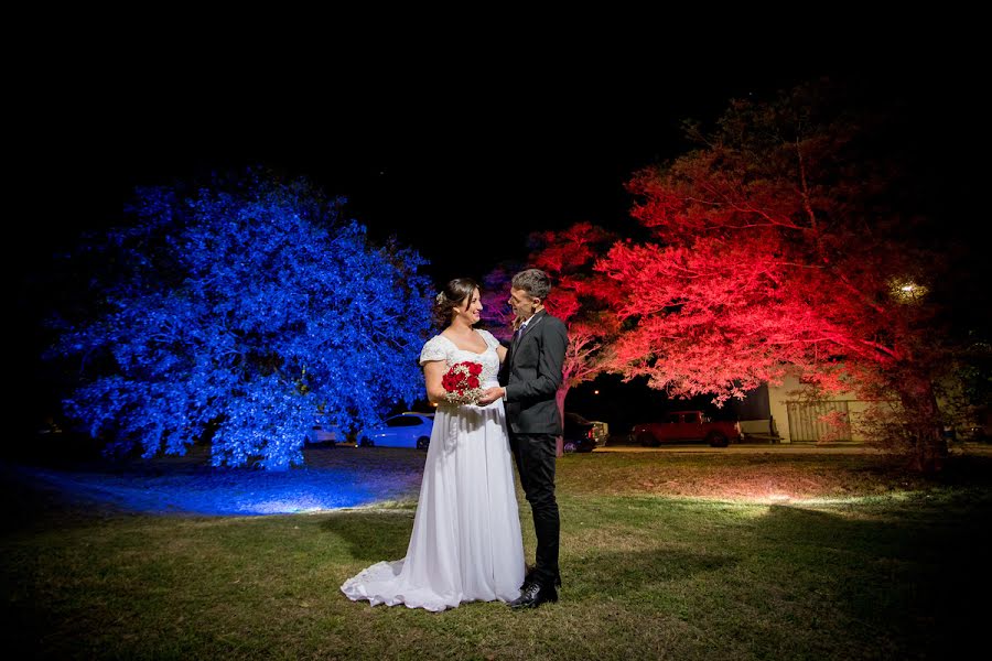 Fotografo di matrimoni Luis Arias (luisarias). Foto del 28 settembre 2019