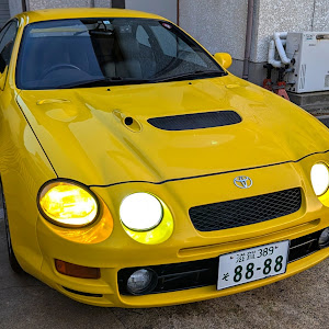 セリカ ST205