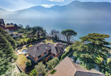 Villa avec jardin et terrasse 10