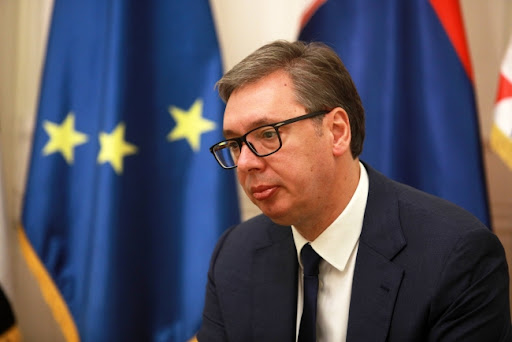 Vučić: Prosvetnim radnicima kumulativno povećanje plata od 16 odsto