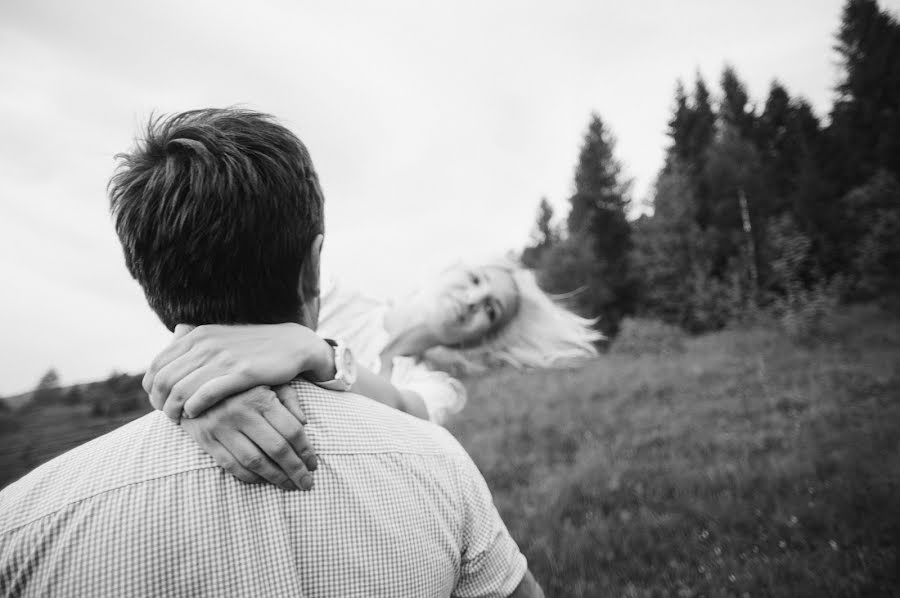 Wedding photographer Yuriy Stebelskiy (blueclover). Photo of 12 June 2014