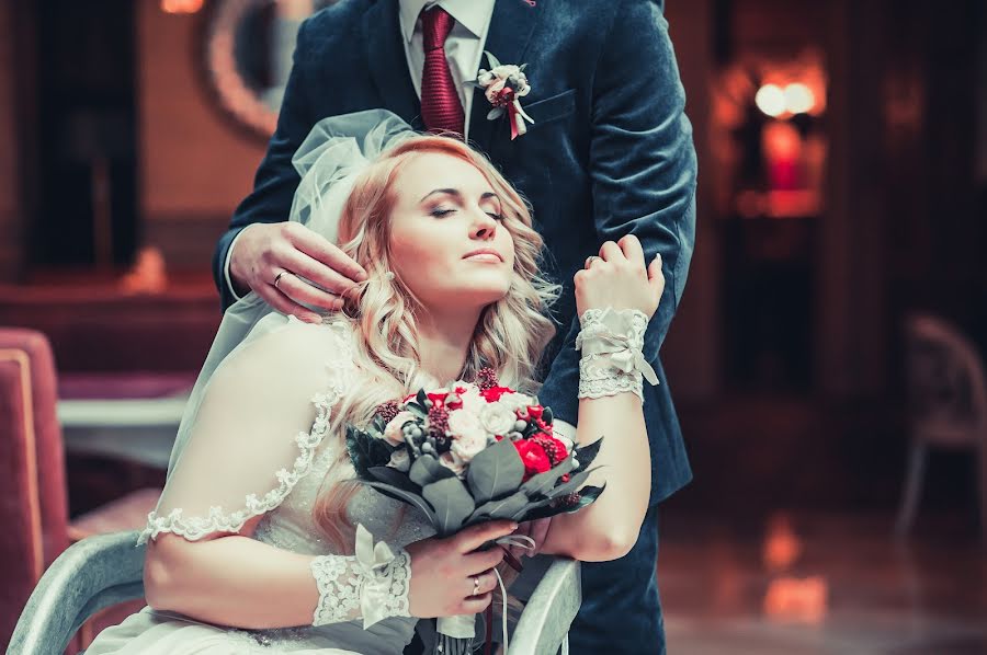 Wedding photographer Zhenya Ivanochko (angeldust). Photo of 16 February 2014