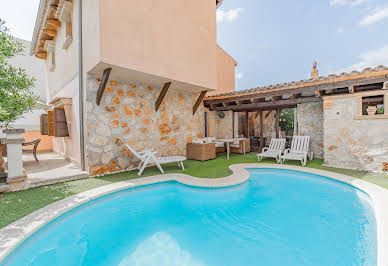 Villa with pool and terrace 2