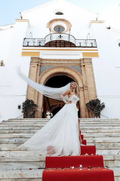 Fotógrafo de bodas Vitaliy Verkhoturov (verhoturov). Foto del 1 de agosto 2023