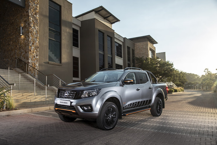 Black wheels and orange highlights make the Navara Stealth stand out from the bakkie crowd.