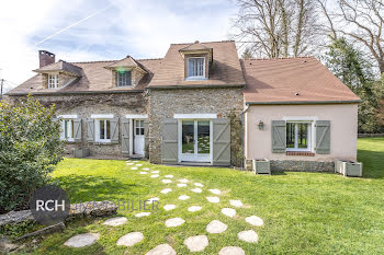 maison à Montfort-l'Amaury (78)