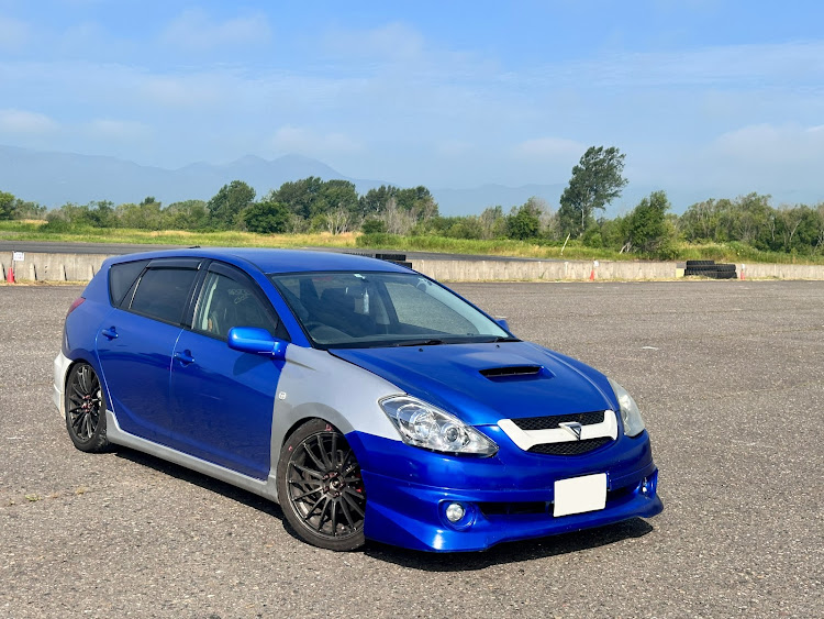 カルディナのトヨタ・カルディナGT-FOUR・ドライブ・Hot Version・愛車の好きな角度に関するカスタム事例の投稿画像1枚目