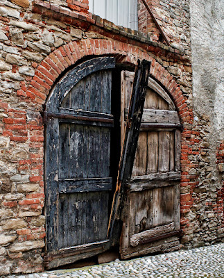 Porta Antica di Ro51