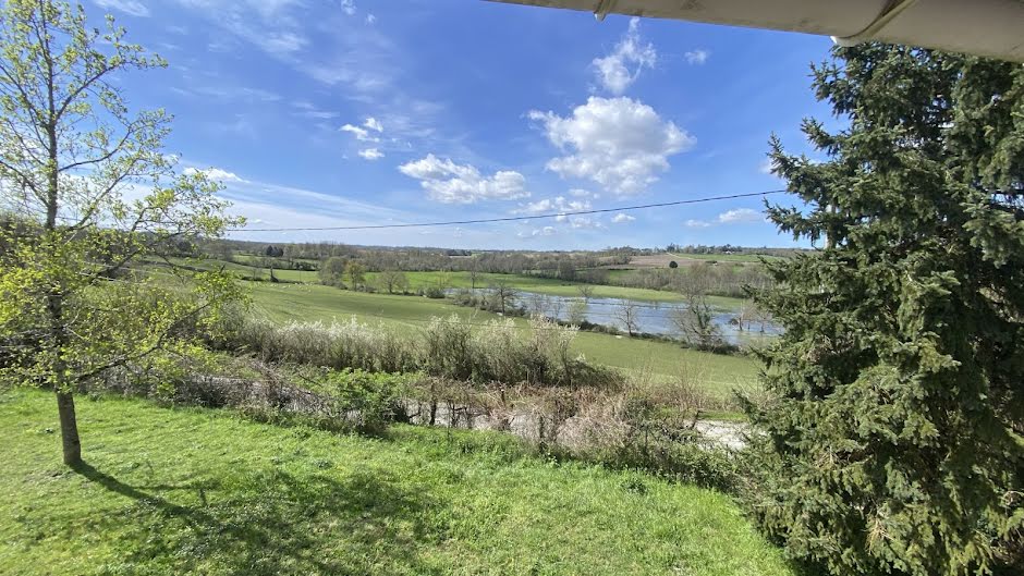 Vente ferme 5 pièces 170 m² à Bazas (33430), 375 000 €