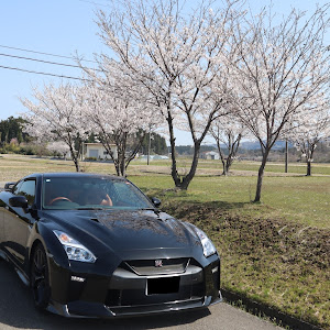 NISSAN GT-R R35