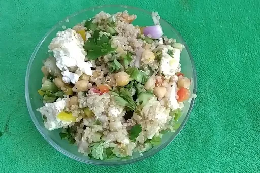 Grilled Paneer Quinoa Salad