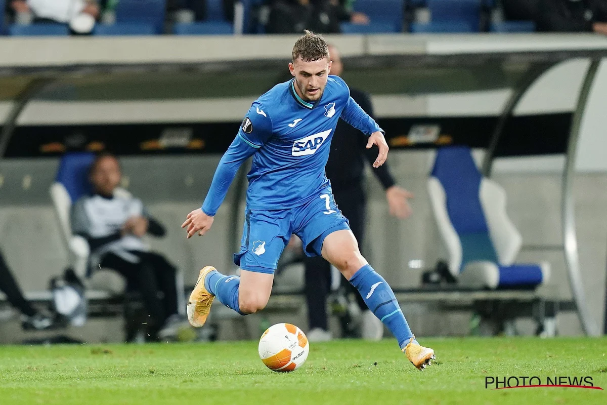 🎥 Jacob Bruun Larsen présent au Lotto Park pour le match contre Waasland Beveren