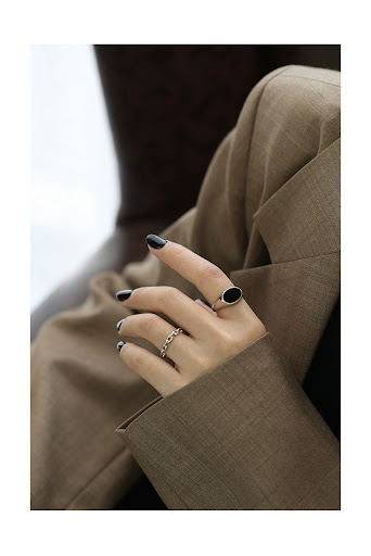 Title 4, Cool Style Personality Retro Geometric Black Ag...