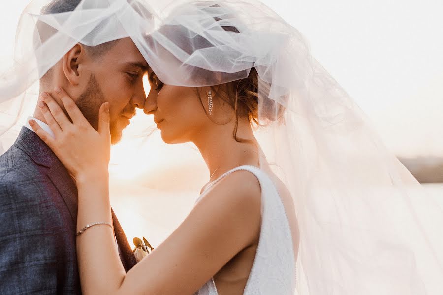 Fotógrafo de bodas Helena Shvareva (shvareva2018). Foto del 23 de diciembre 2019