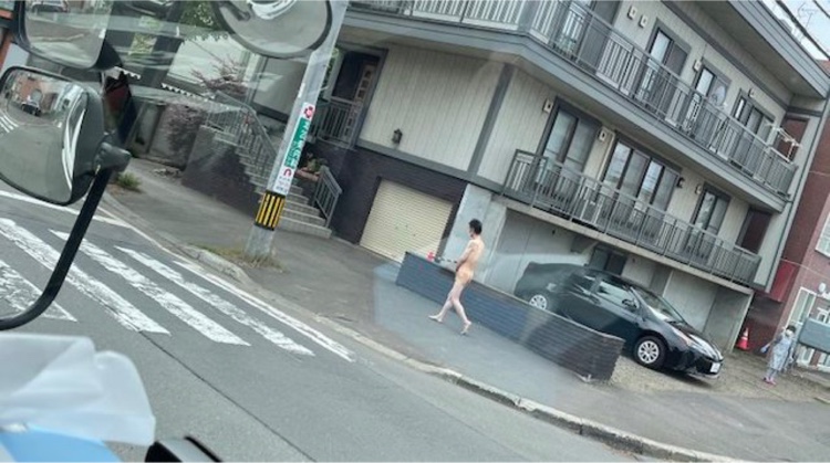 XVのDIY未満・創意工夫・100均カスタム・時事ネタ・飯塚幸三を許すなに関するカスタム事例の投稿画像9枚目