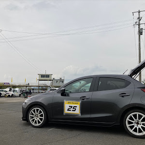 MAZDA2 DJLFS