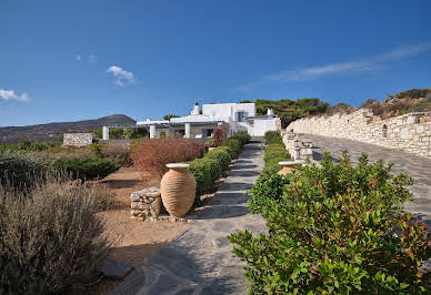 Villa with garden and terrace 2