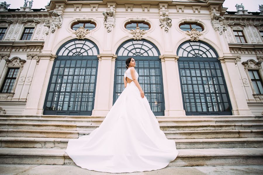 Wedding photographer Gennadiy Tyulpakov (genatyulpakov). Photo of 17 December 2019