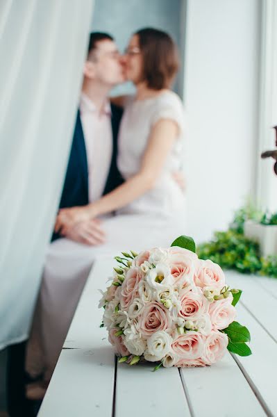 Fotógrafo de casamento Evgeniya Garaeva (groseille). Foto de 14 de abril 2017