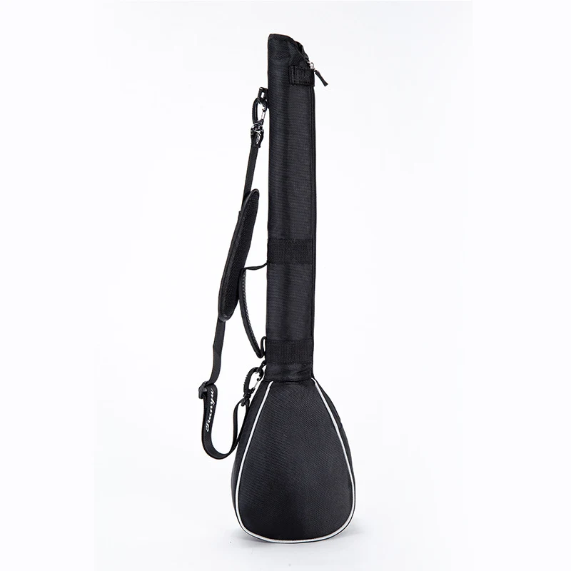 Bolsa de golf plegable para guardar fácilmente. Optimiza el espacio con esta práctica bolsa que se pliega y guarda sin problemas.