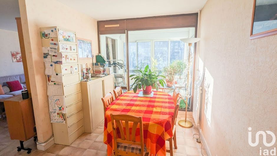 Vente appartement 5 pièces 89 m² à Champs-sur-Marne (77420), 249 000 €