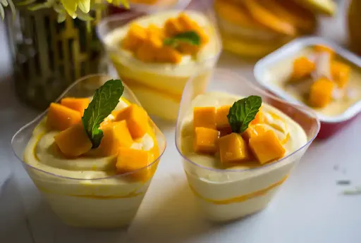 Fresh Mango Cheesecake Cup