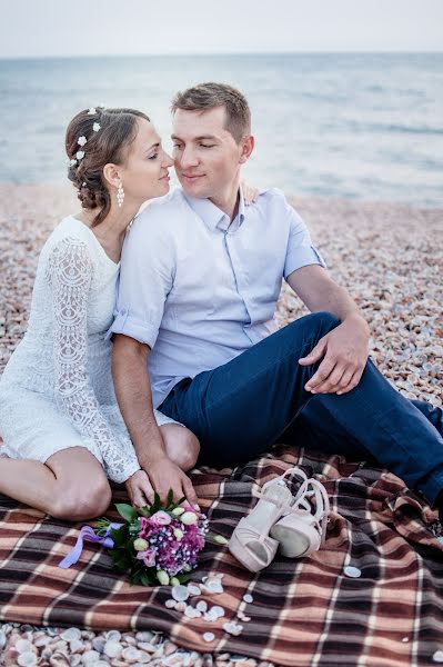 Wedding photographer Lyuba Ternavskaya (ternavskaya). Photo of 14 February 2017