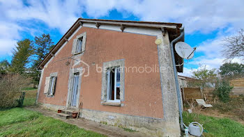 maison à Neuvic (24)