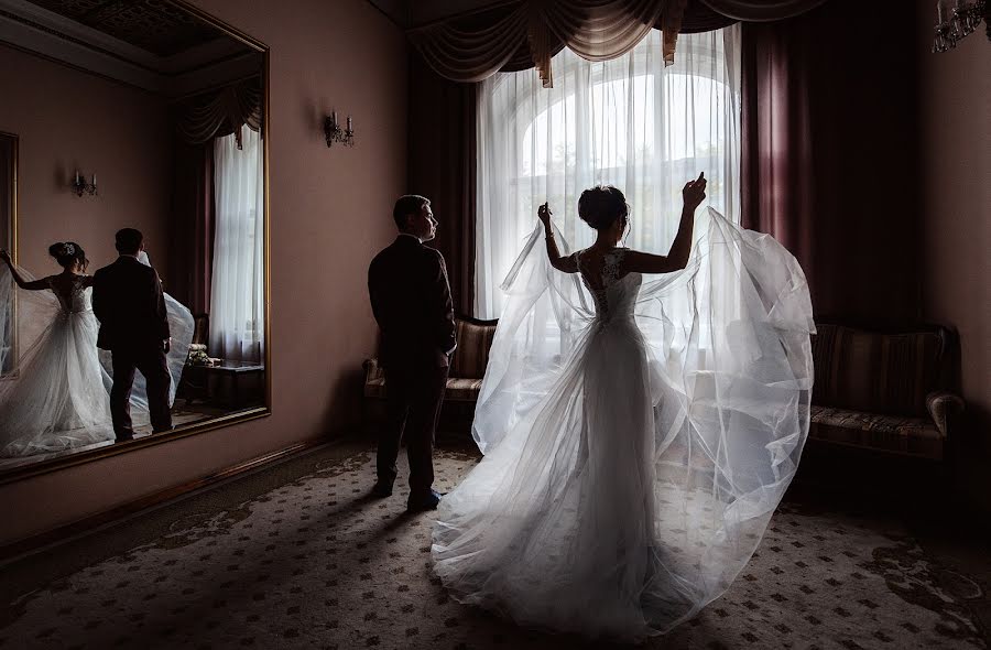 Fotógrafo de casamento Ross Yaroslava (rosslava). Foto de 13 de agosto 2019