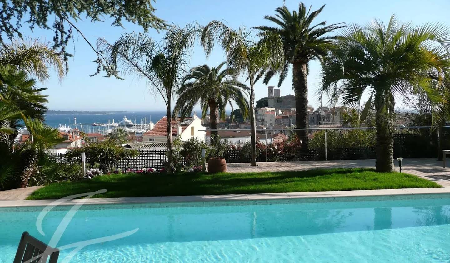 Propriété avec piscine Cannes