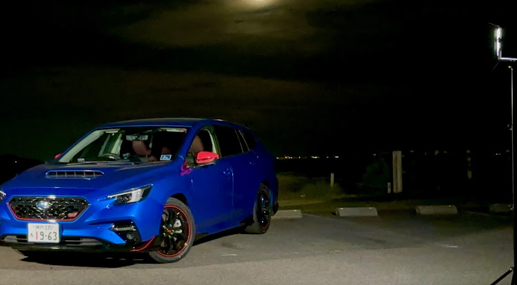 レヴォーグのスーパームーンと愛車・照明撮影・にゃんこ・夜カメ活・島のカーライフに関するカスタム事例の投稿画像2枚目