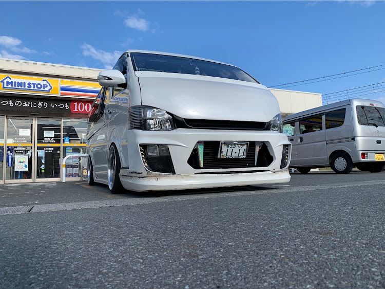 ハイエースバンのオフ会・200系ハイエース・ハイエース・ハイエース200系・オフ会告知に関するカスタム事例の投稿画像1枚目
