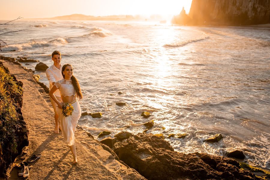 Fotografo di matrimoni Cleber Brauner (cleberbrauner). Foto del 10 settembre 2020