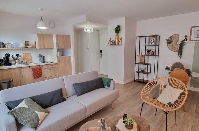 Location meublée appartement 2 pièces 45 m² à Courbevoie (92400), 2 700 €