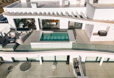 Apartment with terrace and pool 17