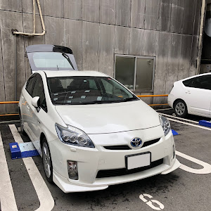 プリウス ZVW30