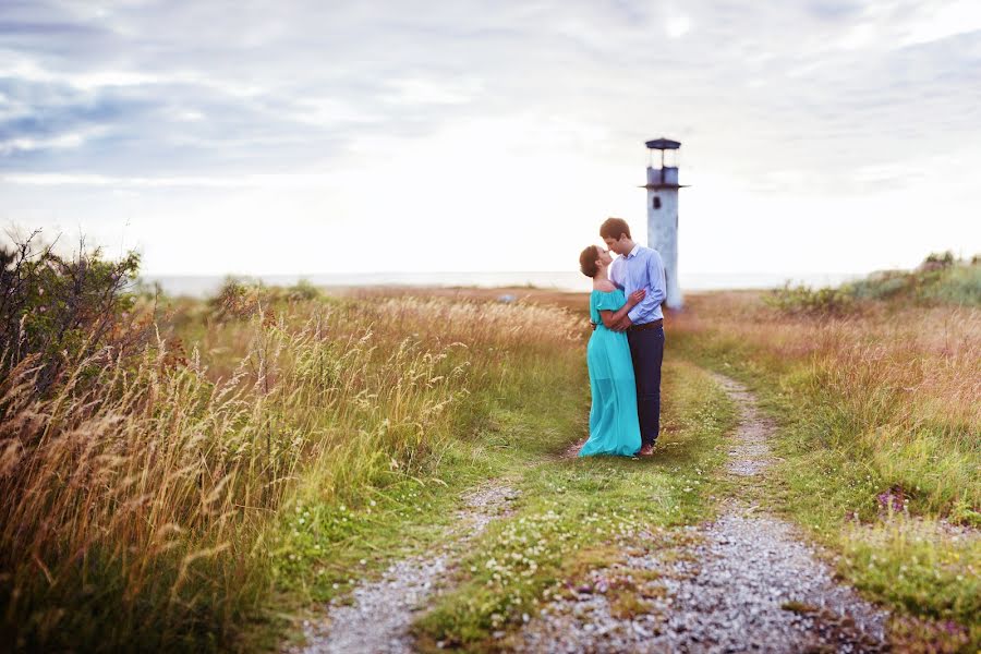 Fotógrafo de casamento Irina Koroleva (fototallinn). Foto de 11 de julho 2015