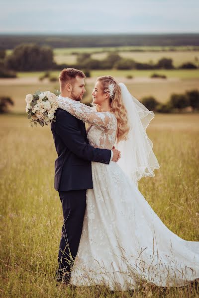 Fotógrafo de casamento Peter Cernoch (petercernoch). Foto de 27 de fevereiro 2023