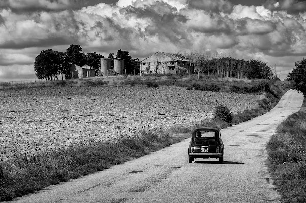 Tra le colline in 500 di Luporosso