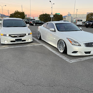 G37