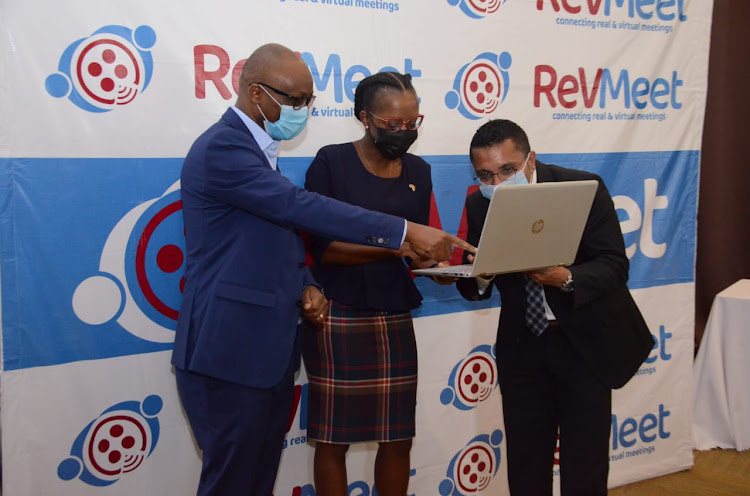 Safaricom Head of department large enterprise and public sector Joseph Wanjohi, Microsoft territory channel manager EA Maria Maali and PrideInn Hotels group managing director Hasnain Noorani during the launch of virtual conferencing solution at PrideInn Azure, Westlands Nairobi on October 22nd 2020