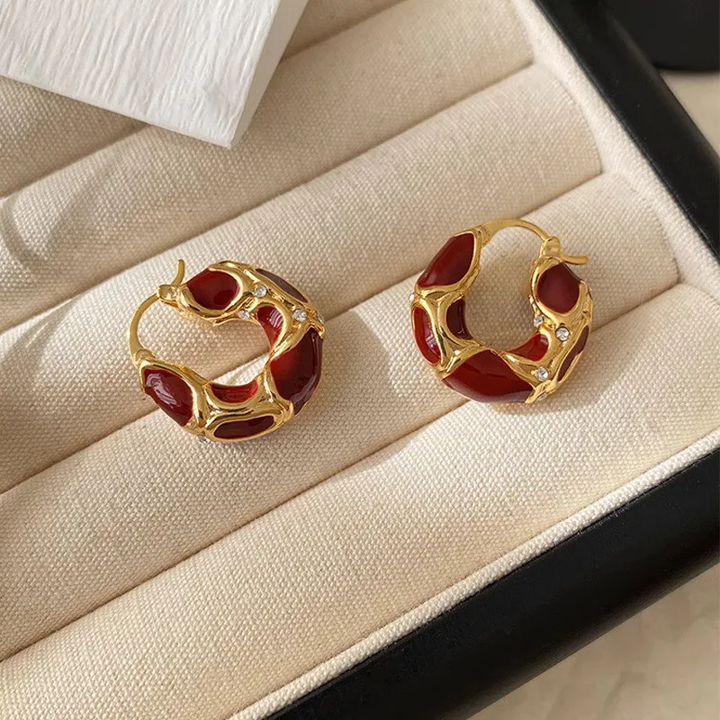 Fashion Jewelry Trendy Enamel Color Metal Texture Small Hoop Earrings for Women Gold Plated Statement Ear Buckle Creatio