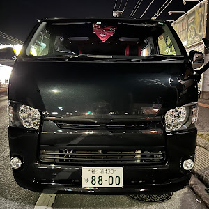 ハイエースバン TRH200V