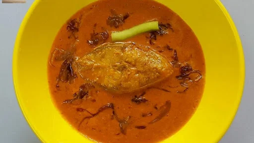 Ravas Fish Curry