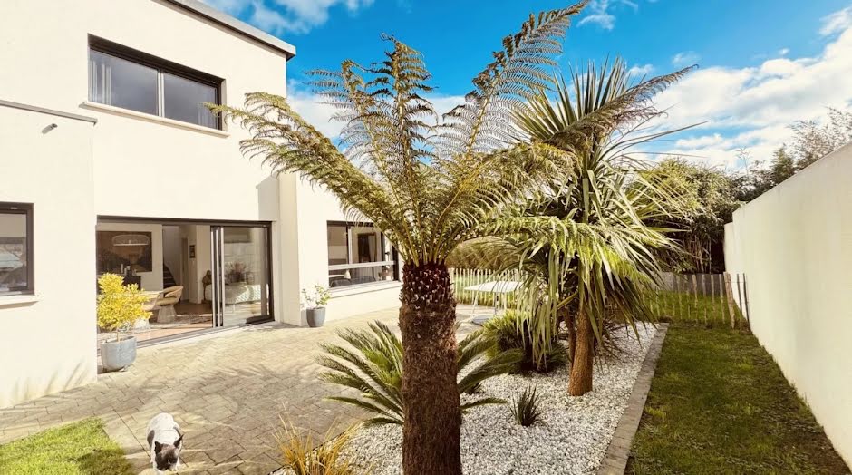 Vente maison 7 pièces 130 m² à Le Relecq-Kerhuon (29480), 685 000 €