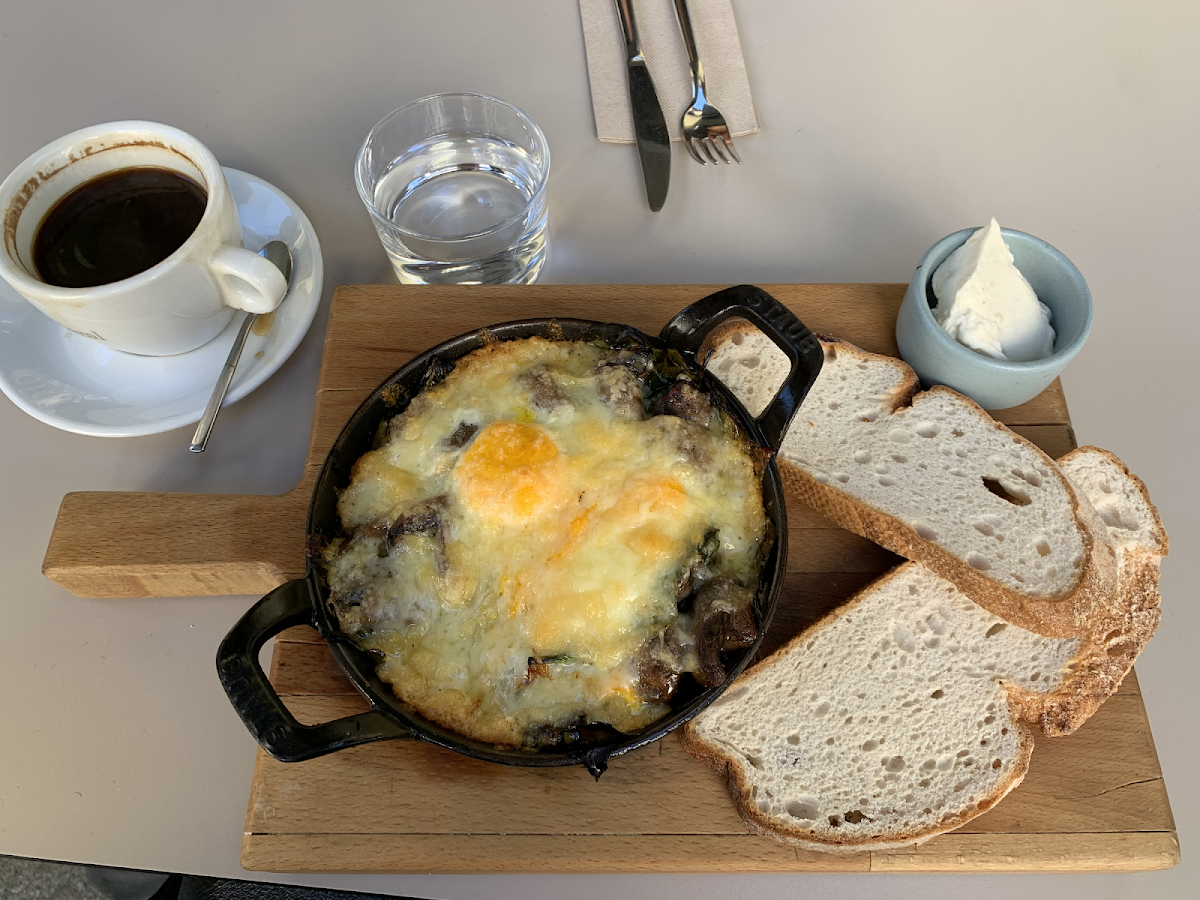 Gluten-Free Bread/Buns at Federal Café