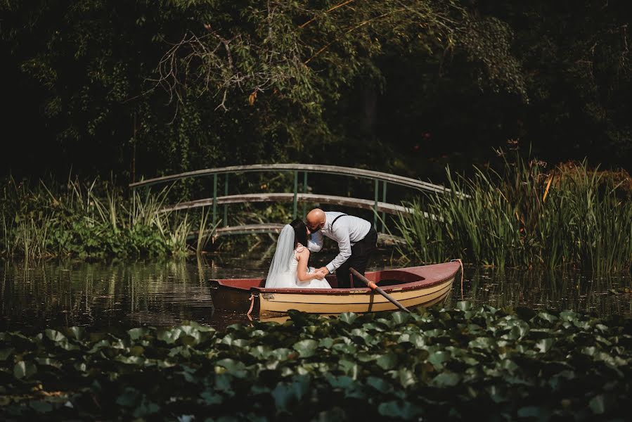 Fotógrafo de bodas Mel Fletcher (melsmoments). Foto del 24 de abril 2020