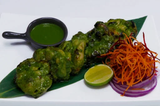 Chicken Haryali Kabab (Green)