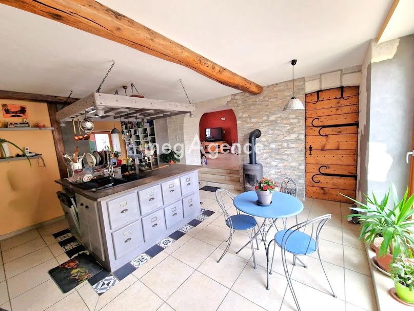 Vente maison 4 pièces 132 m² à Brézins (38590), 368 000 €