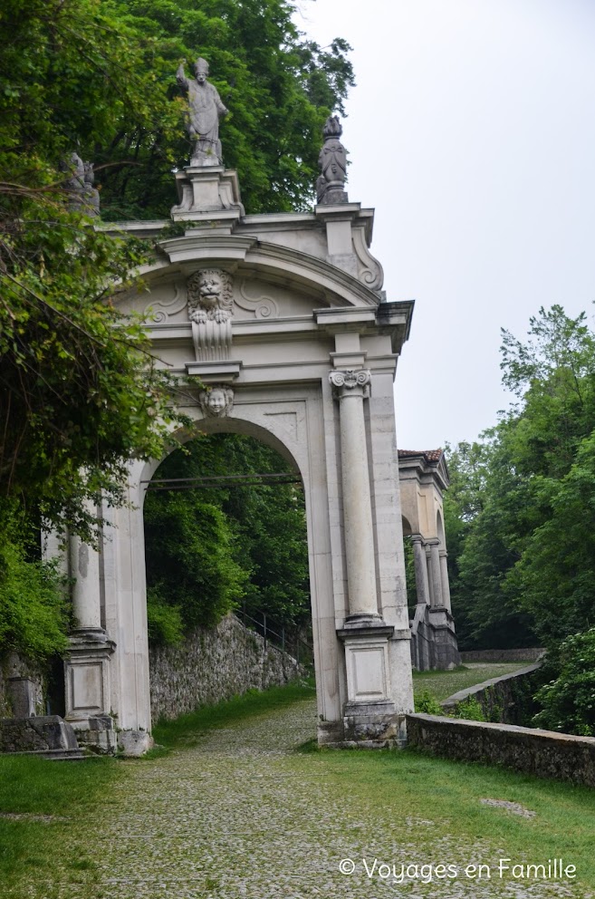 Sacro Monte - Porte du mystère Glorieux